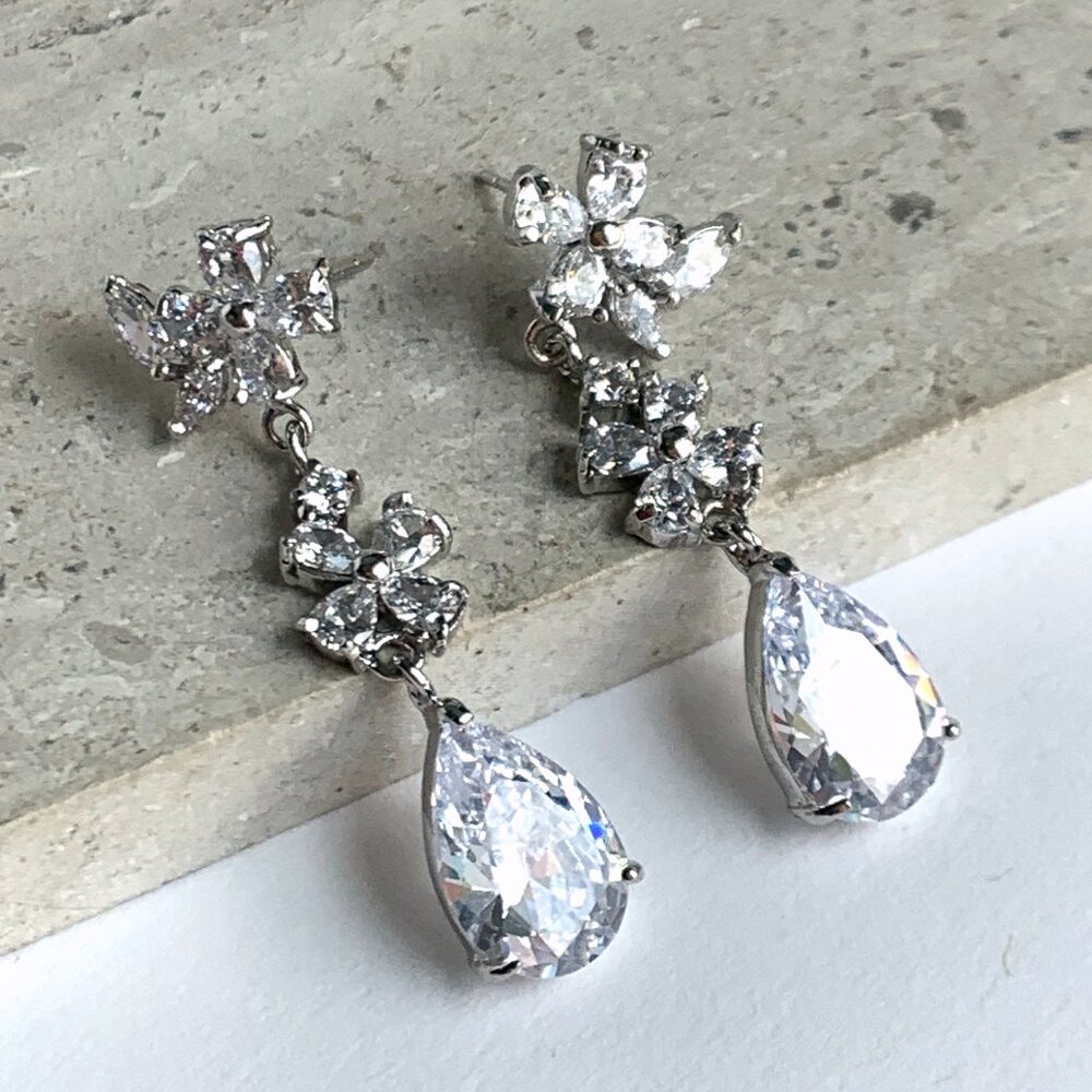 NEW~ Anthropologie Apples & Figs Cherry Blossom CZ Earrings
